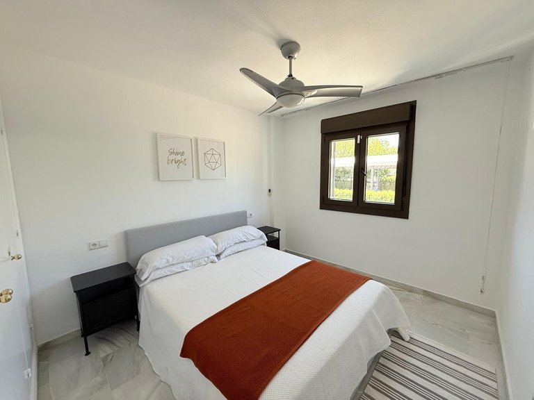 Apartment for Sale in Fuengirola, Malaga 20