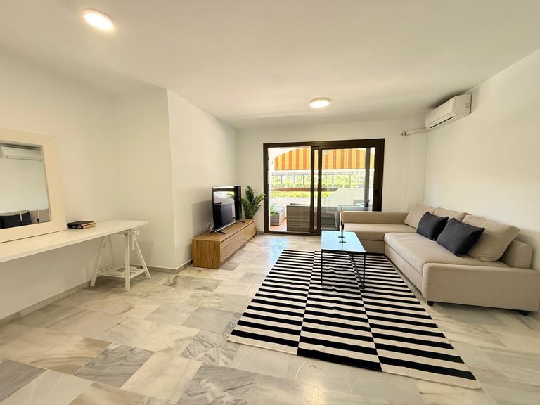 Apartment for Sale in Fuengirola, Malaga 24