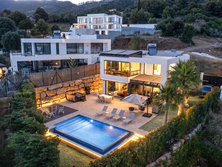 Villa for Sale in Mijas, Malaga 3