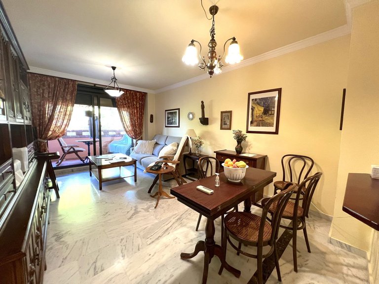 Apartment for Sale in The Golden Mile, Malaga 3