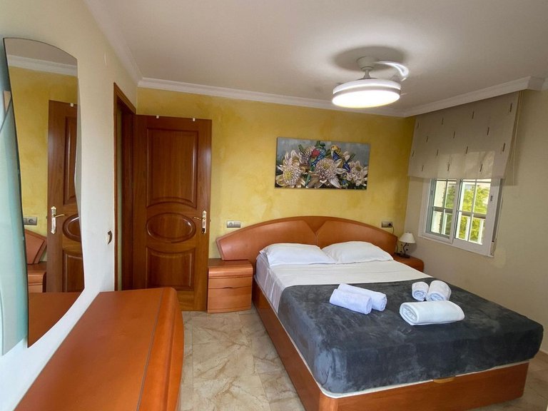 Apartment for Sale in Fuengirola, Malaga 16