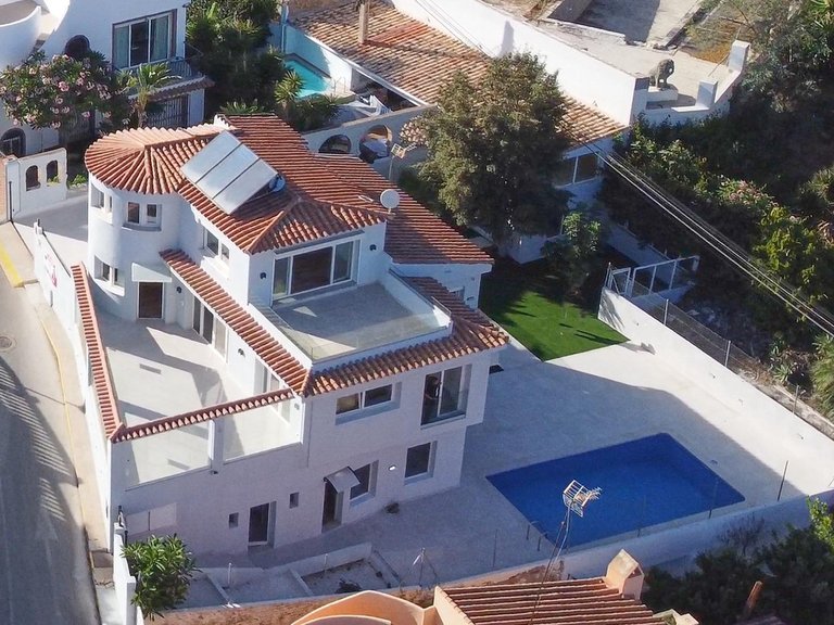 Villa for Sale in El Faro, Malaga 17