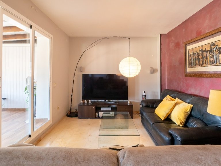 Apartment for Sale in Las Lagunas, Malaga 13