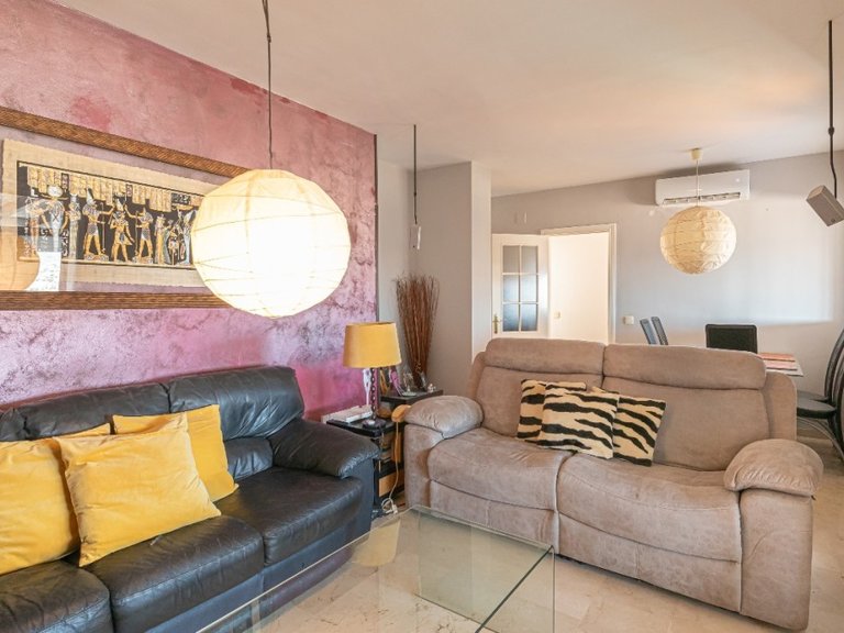 Apartment for Sale in Las Lagunas, Malaga 15