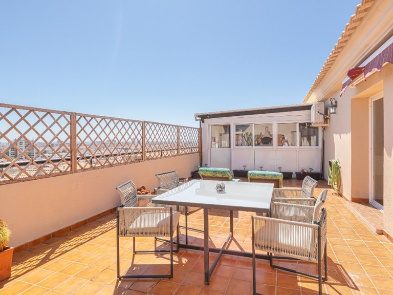 Apartment for Sale in Las Lagunas, Malaga 3