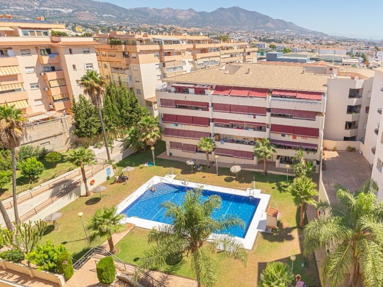 Apartment for Sale in Las Lagunas, Malaga 6