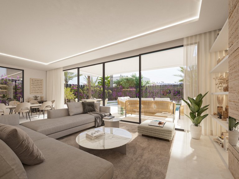Villa for Sale in Estepona, Malaga 13