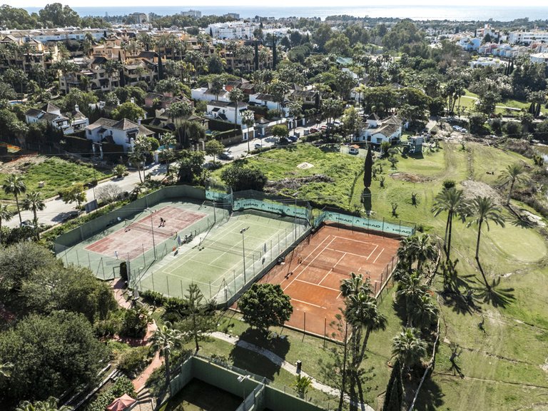 Villa for Sale in Estepona, Malaga 21