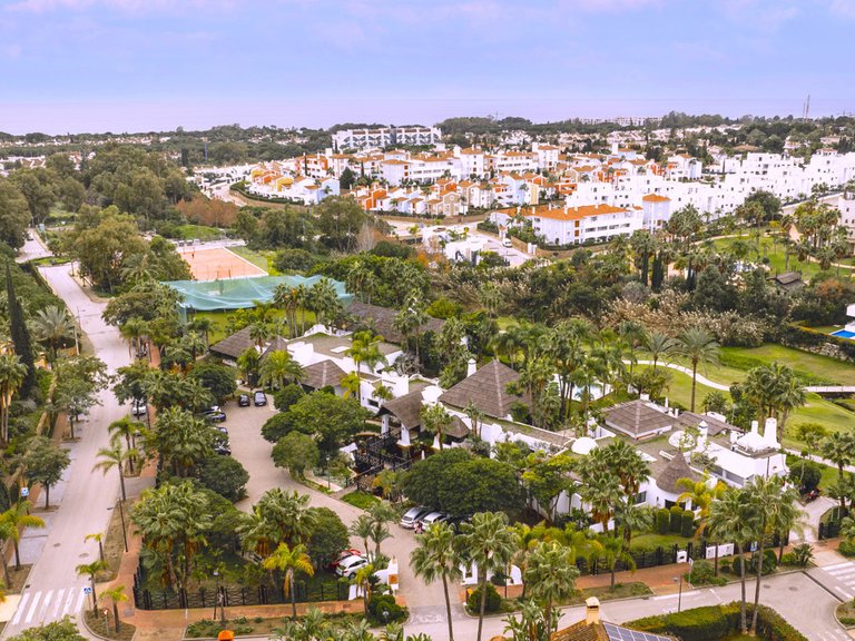 Villa for Sale in Estepona, Malaga 30