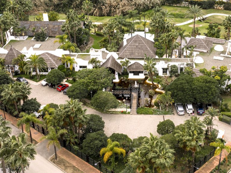 Villa for Sale in Estepona, Malaga 33
