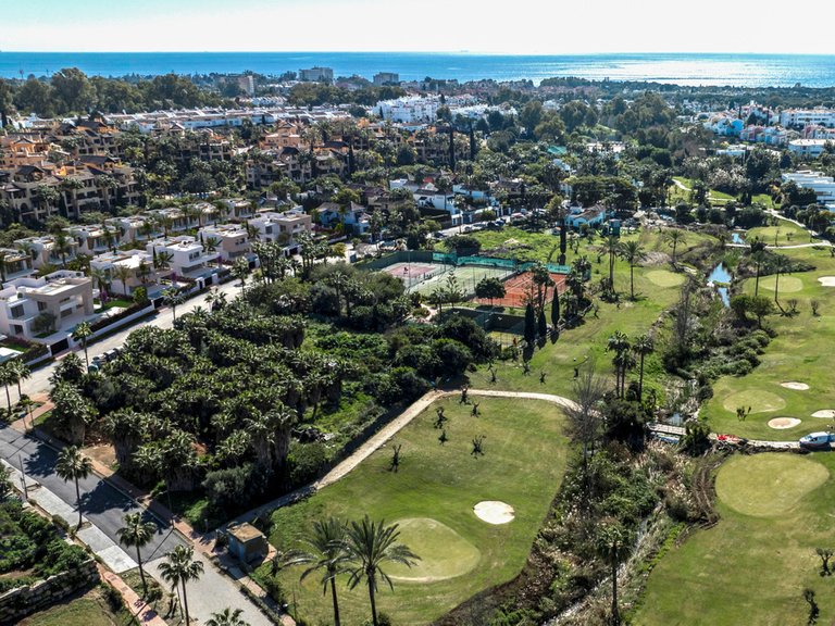 Villa for Sale in Estepona, Malaga 37