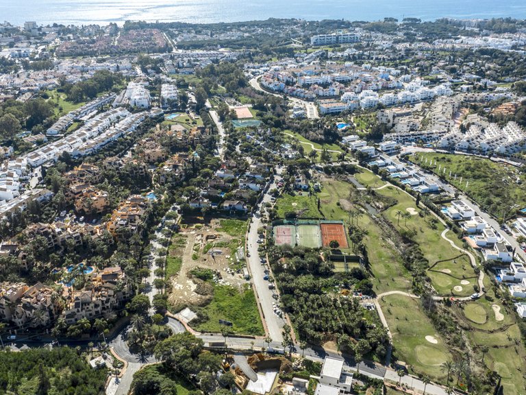 Villa for Sale in Estepona, Malaga 38