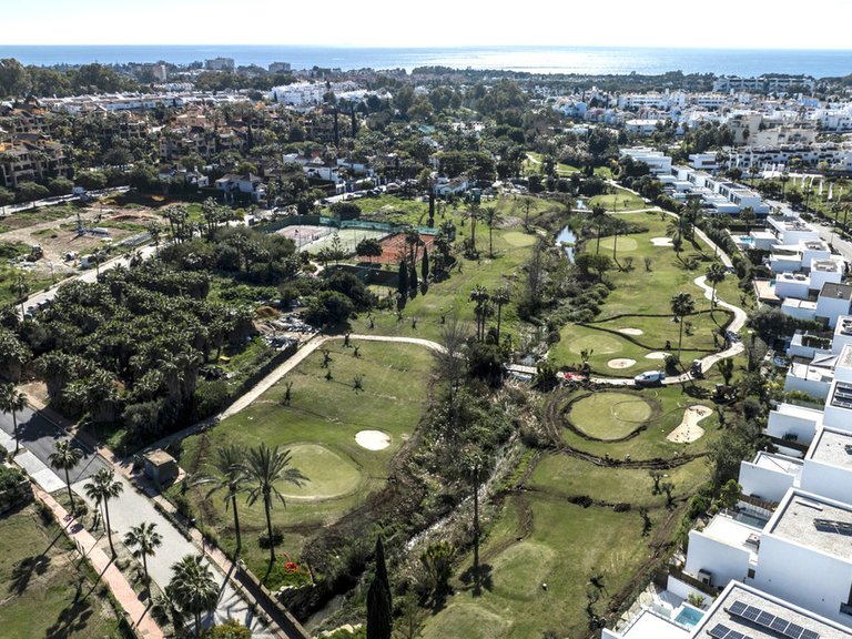 Villa for Sale in Estepona, Malaga 39
