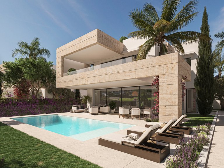 Villa for Sale in Estepona, Malaga 4