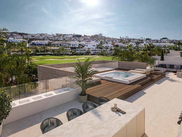 Villa for Sale in Estepona, Malaga 9