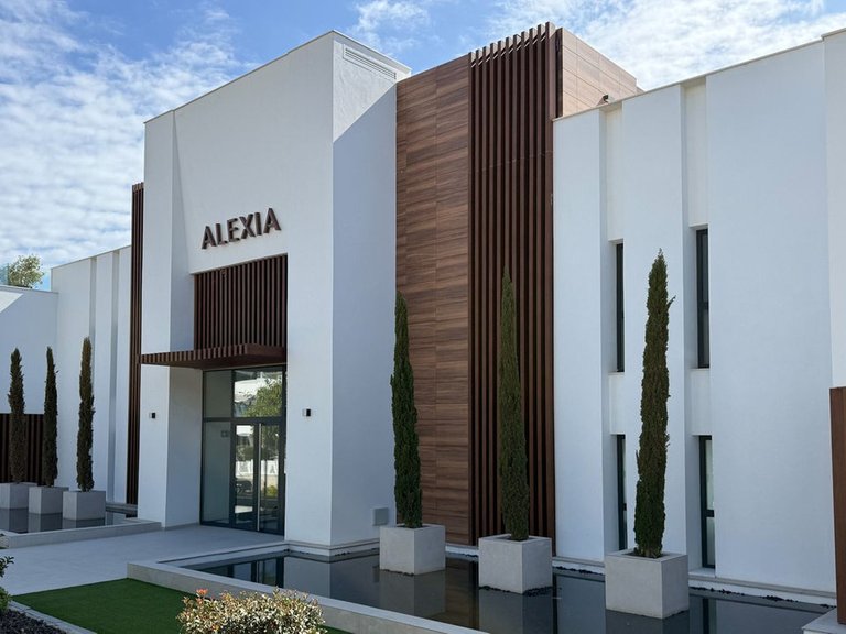 Apartment for Sale in Estepona, Malaga 1