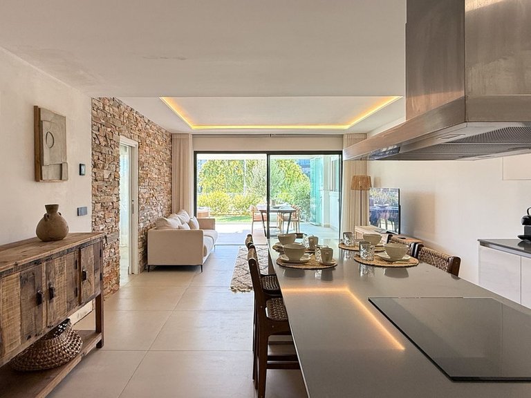 Apartment for Sale in Estepona, Malaga 4