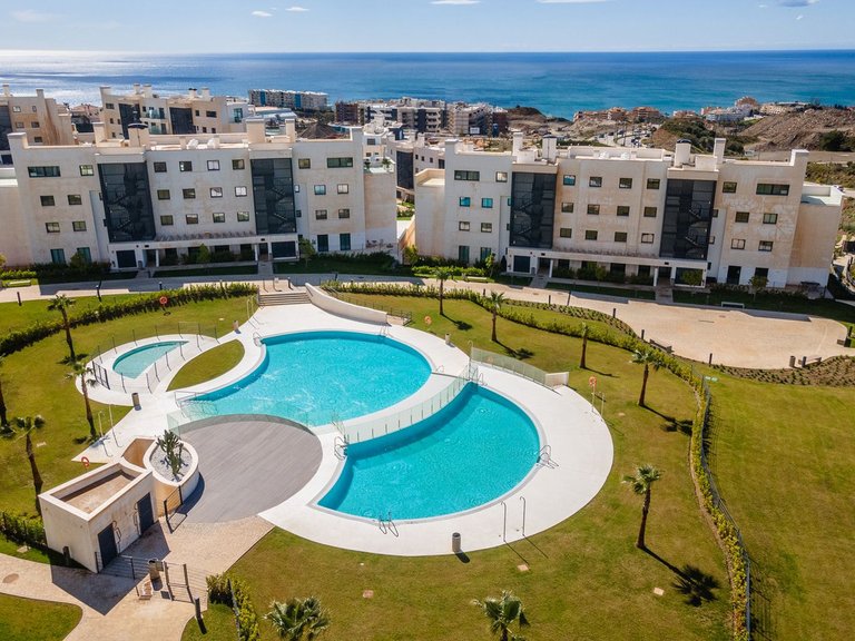 Apartment for Sale in Fuengirola, Malaga 30