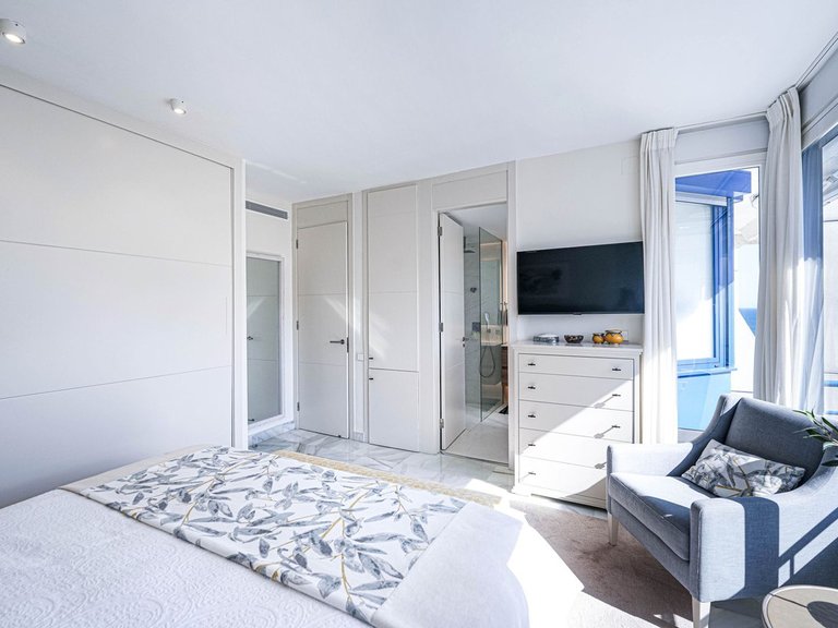 Apartment for Sale in Marbella, Malaga 19