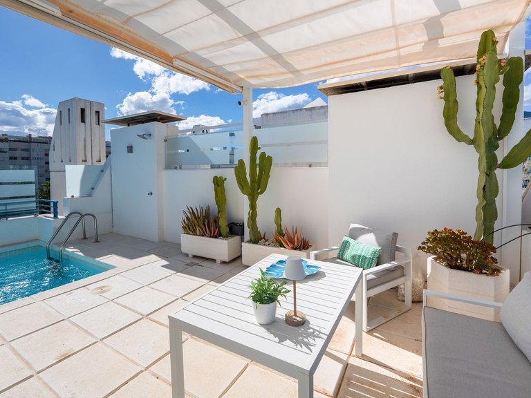 Apartment for Sale in Marbella, Malaga 27
