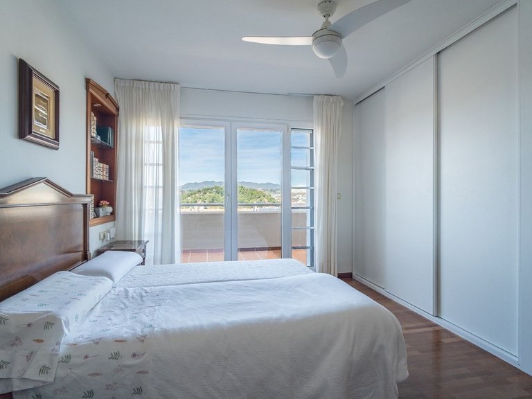 Villa for Sale in Parque Clavero, Malaga 22