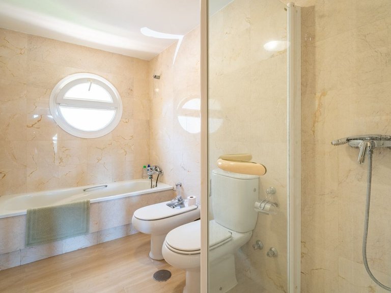 Villa for Sale in Parque Clavero, Malaga 23