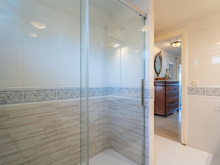 Villa for Sale in Parque Clavero, Malaga 30