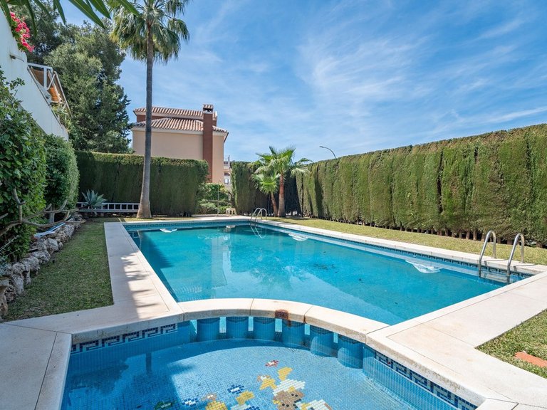 Villa for Sale in Parque Clavero, Malaga 42