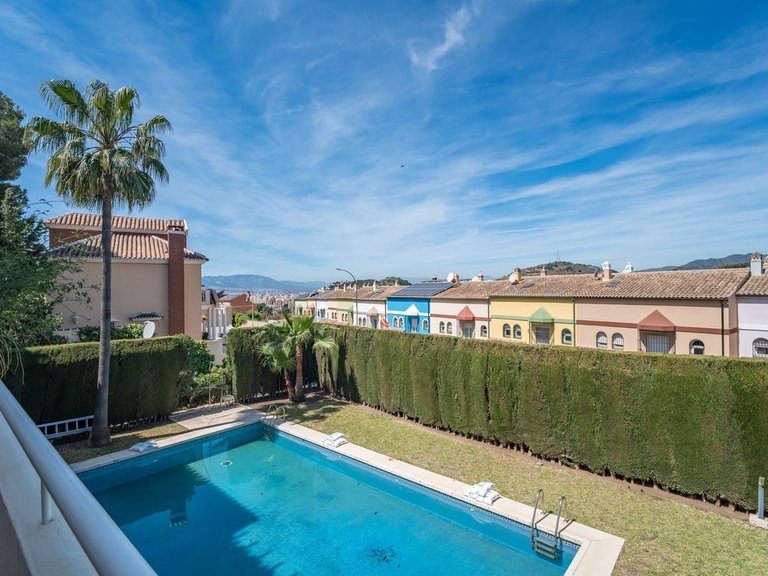 Villa for Sale in Parque Clavero, Malaga 43