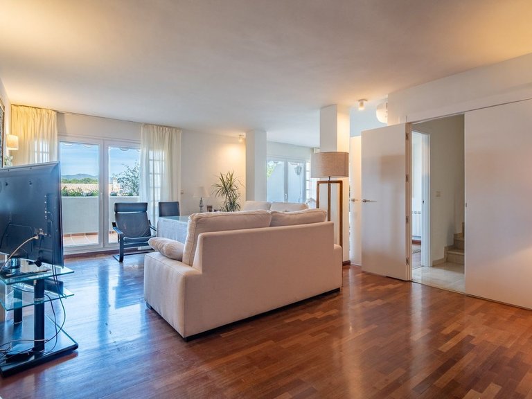 Villa for Sale in Parque Clavero, Malaga 5