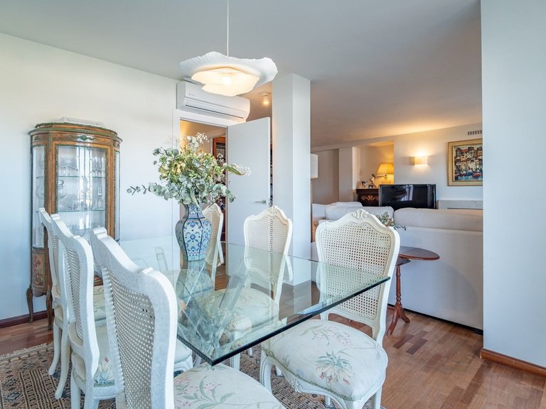 Villa for Sale in Parque Clavero, Malaga 6