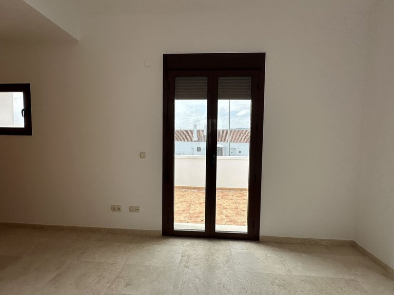 Villa for Sale in Doña Julia, Malaga 43