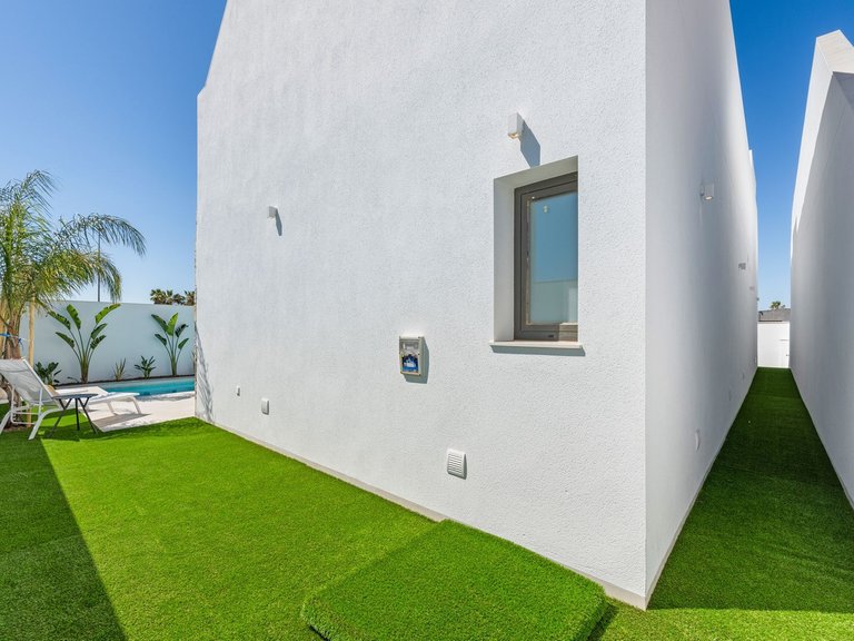 Villa for Sale in Los Alcazares, Murcia 25