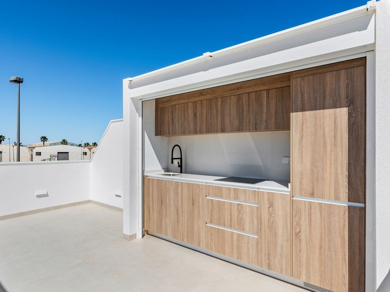 Villa for Sale in Los Alcazares, Murcia 36