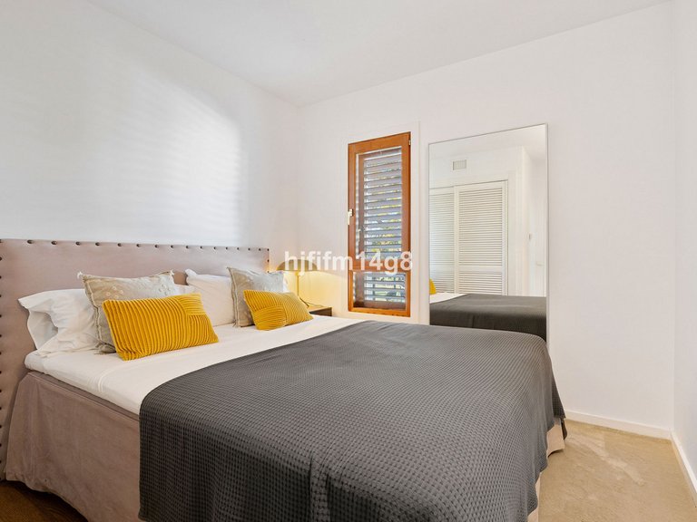 Apartment for Sale in Nueva Andalucía, Malaga 14