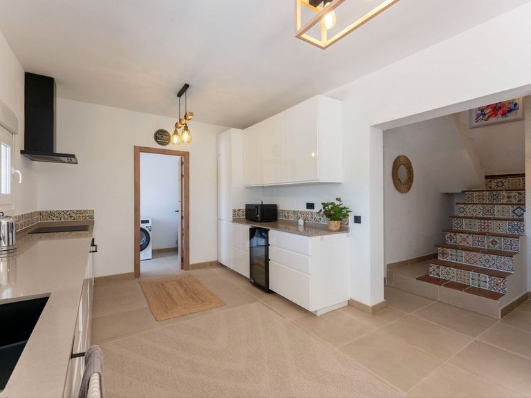 Villa for Sale in Alhaurín El Grande, Malaga 11