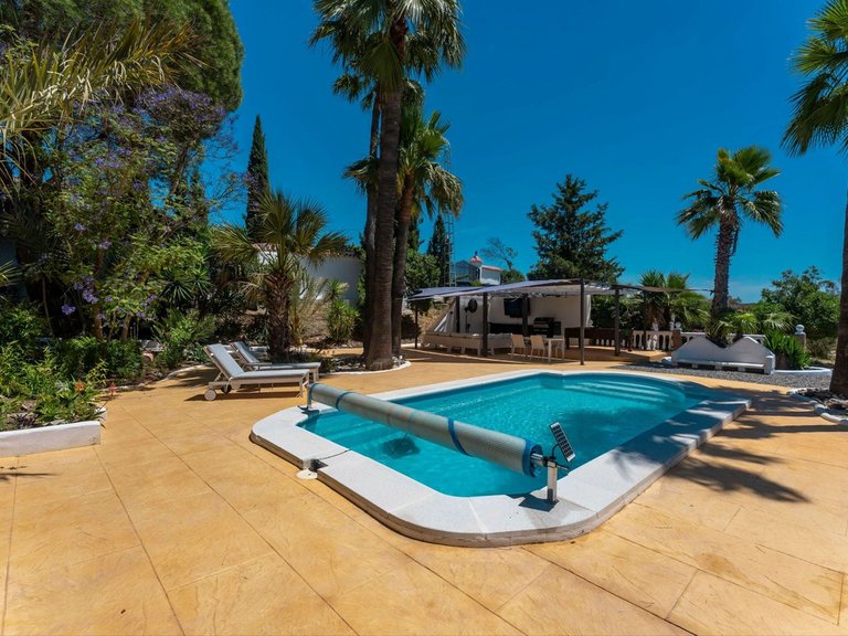 Villa for Sale in Alhaurín El Grande, Malaga 2