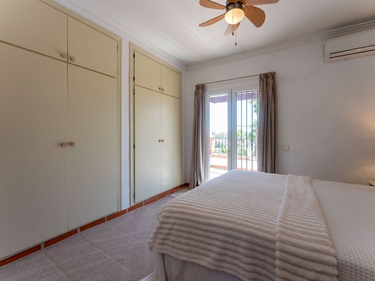 Villa for Sale in Alhaurín El Grande, Malaga 20