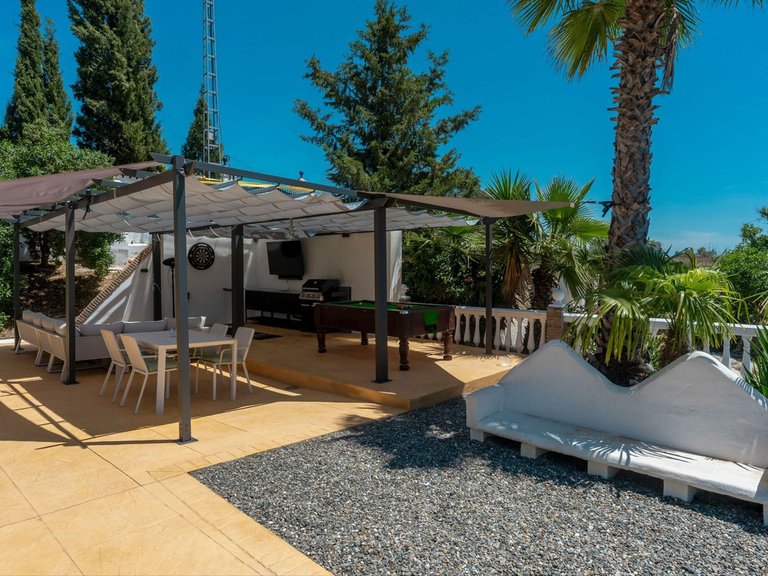 Villa for Sale in Alhaurín El Grande, Malaga 48
