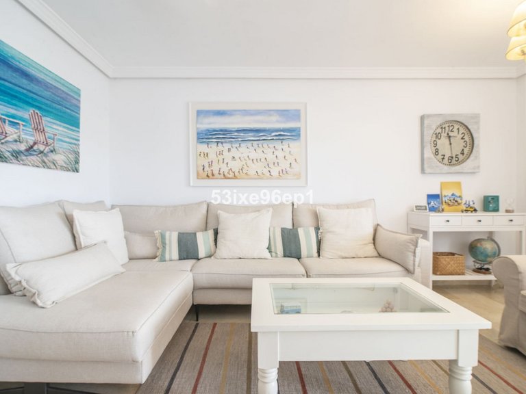 Apartment for Sale in Selwo, Malaga 10