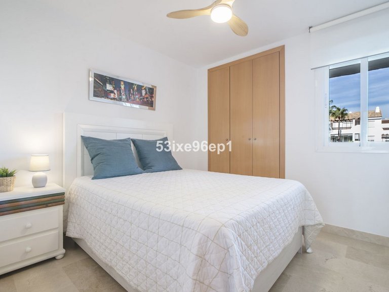 Apartment for Sale in Selwo, Malaga 18