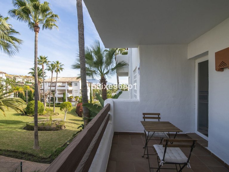 Apartment for Sale in Selwo, Malaga 27
