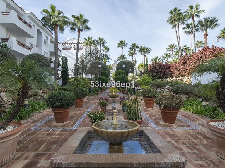 Apartment for Sale in Selwo, Malaga 31