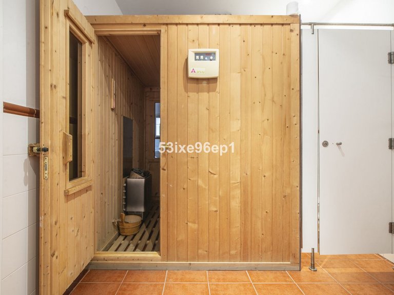 Apartment for Sale in Selwo, Malaga 34