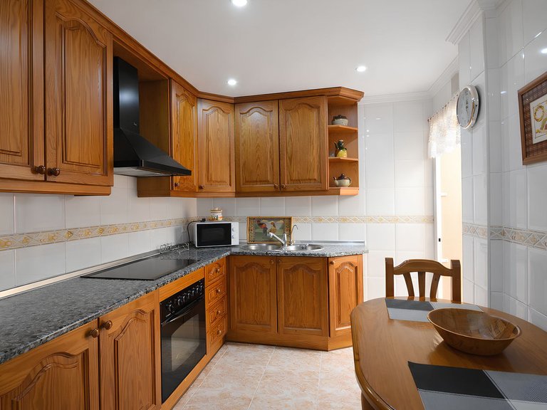 Apartment for Sale in Las Lagunas, Malaga 10