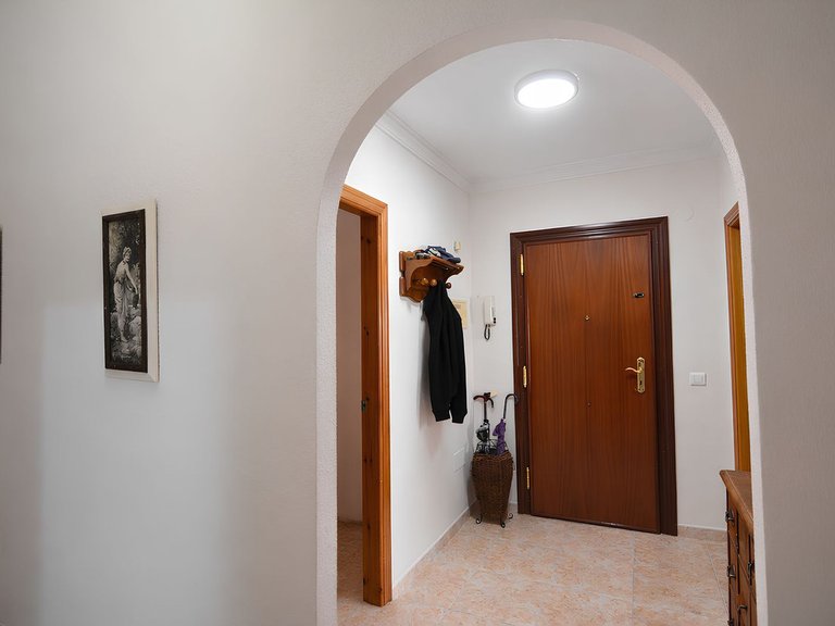 Apartment for Sale in Las Lagunas, Malaga 15
