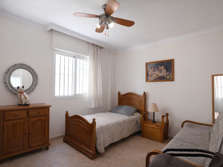 Apartment for Sale in Las Lagunas, Malaga 19