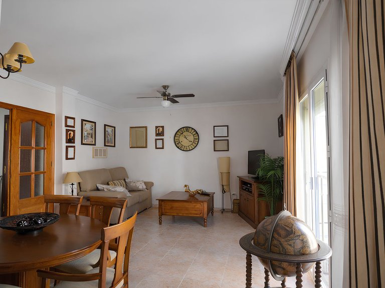 Apartment for Sale in Las Lagunas, Malaga 3