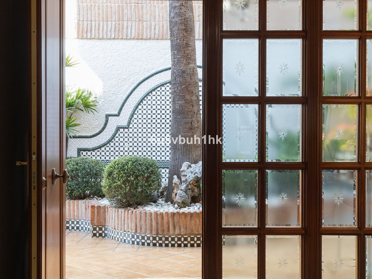 Villa for Sale in Málaga, Malaga 29
