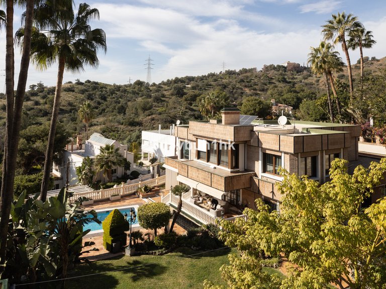 Villa for Sale in Málaga, Malaga 3